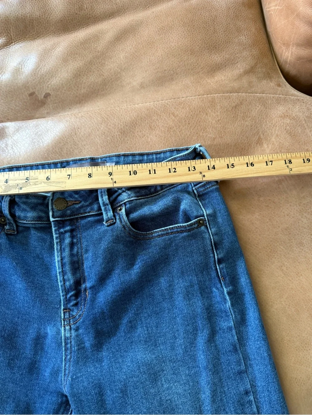 Just USA Women’s Blue Medium Wash Denim Skinny Jeans Frayed Hem Size 10